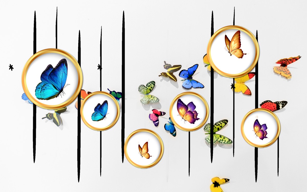 Разноцветные бабочки в кольцах